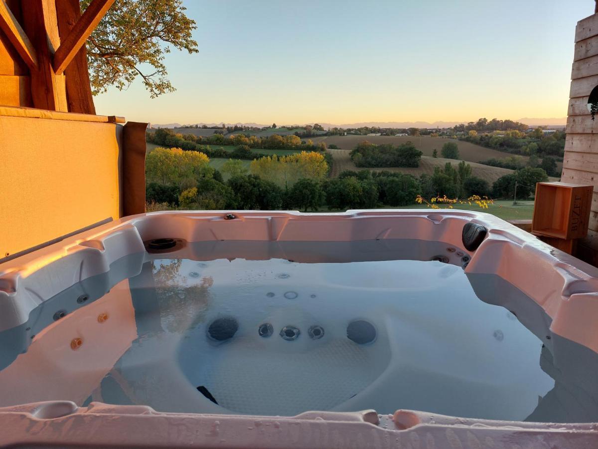 Holiday home Les De Laures Monblanc